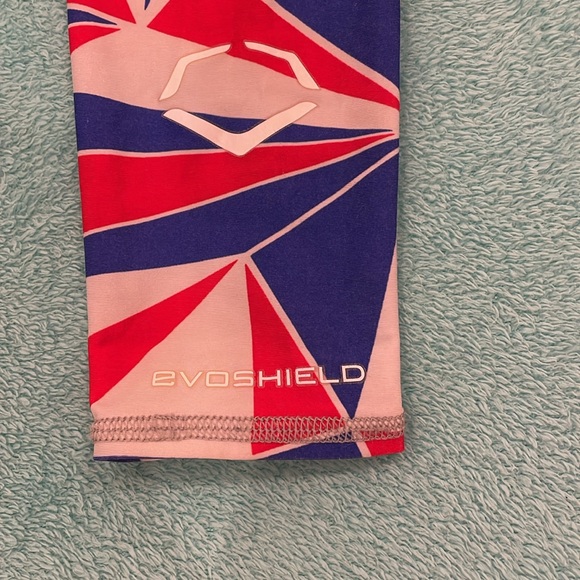Evoshield arm sleeve - Picture 2 of 6
